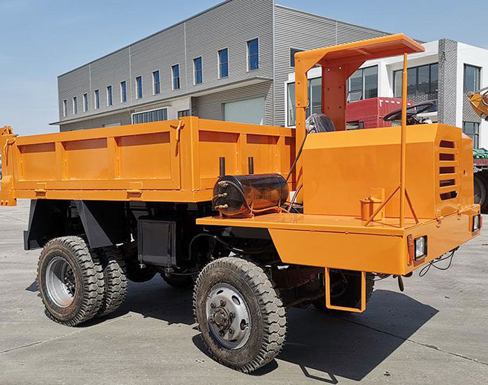 礦用運(yùn)輸車常見型號(hào)參數(shù)